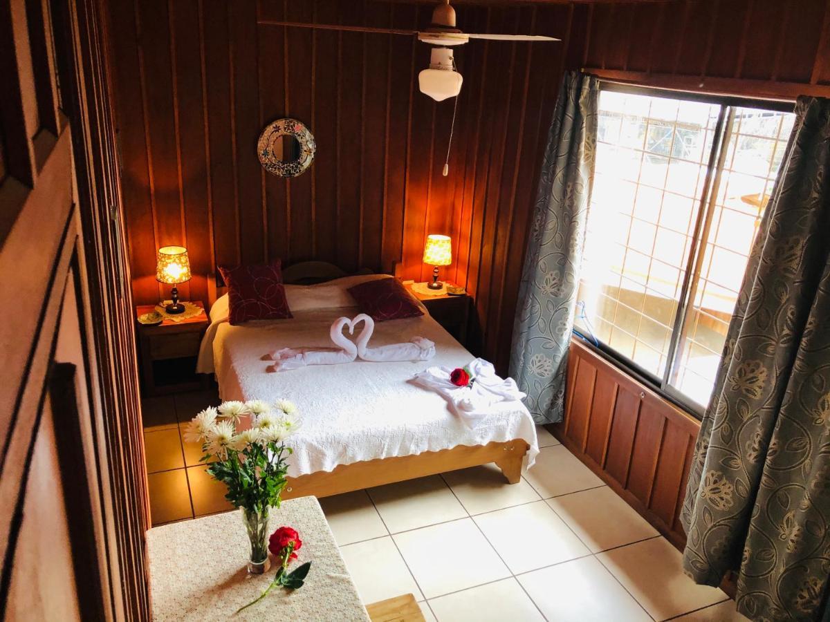 Bed and Breakfast Cabinas Lupita La Fortuna Екстер'єр фото